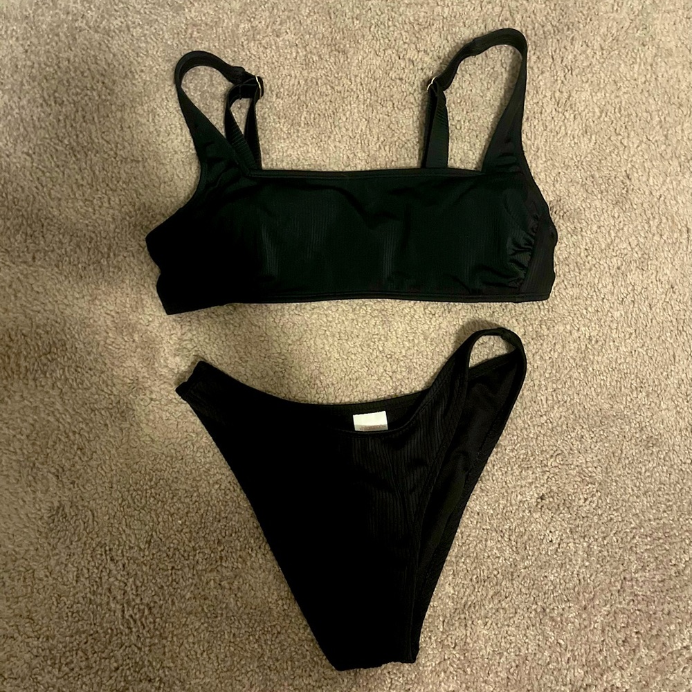 Bathing suit set